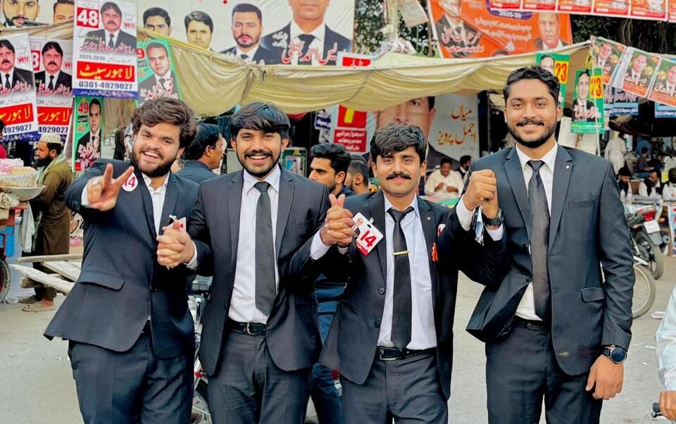 Advocate Mufakhar Ali Nawaz Bowgun with his colleagues on Election Day of Punjab Bar Counsel
